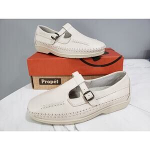 NEW - Propet Womens Cafe Walker Slip On Flat Shoes Beige‎ Size 7 EXTRA WIDE